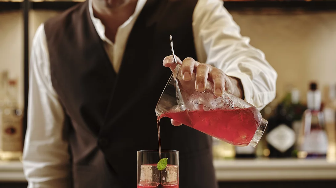 'George, The Lobby Bar': Στο King George για το νέο του μπαρ