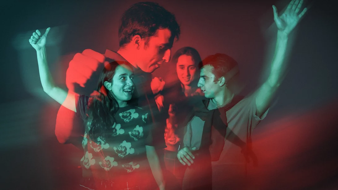 Το "Εγώ κι Εσύ" της Lauren Gunderson μάς θυμίζει τι σημαίνει να συνδέεσαι αληθινά