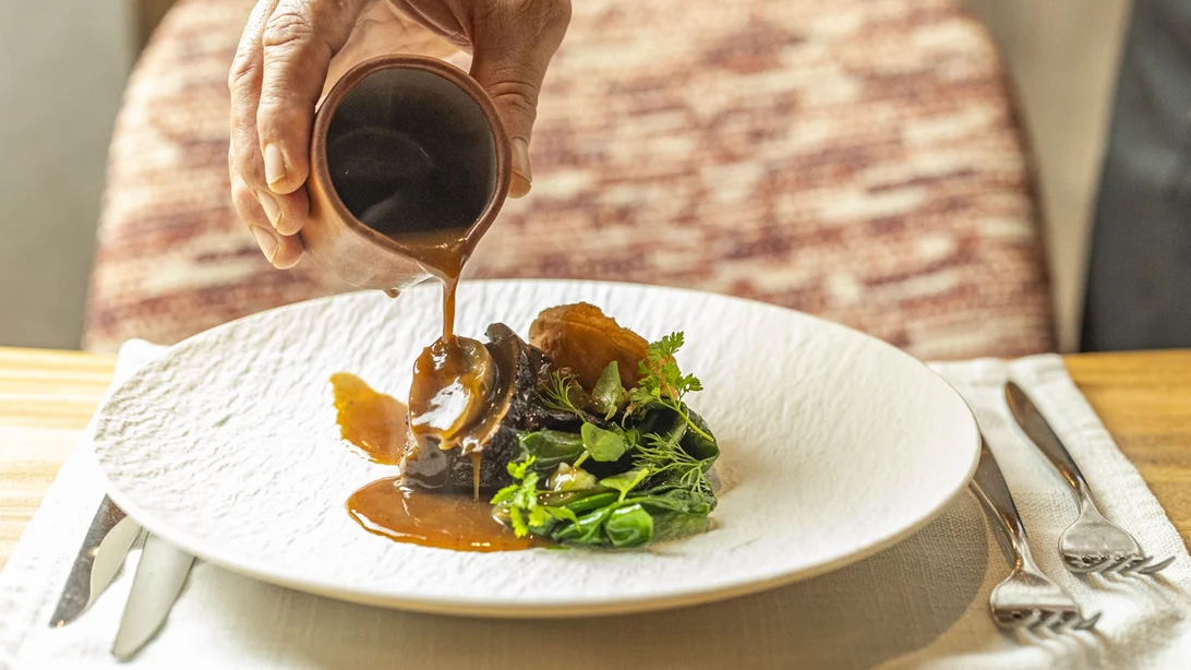 Η Κέρκυρα κατέβηκε στη Γλυφάδα και παρουσίασε το πιο ιδιαίτερο γευστικό της πρόσωπο