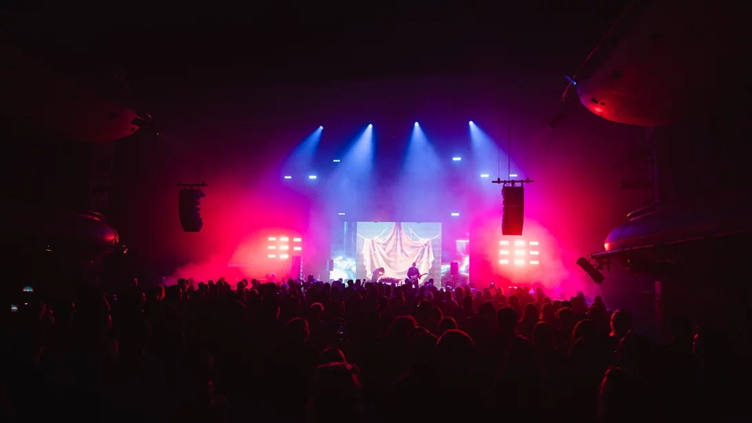 Όλοι πάνε Νέο Κόσμο και Στέγη για clubbing αυτό το διήμερο