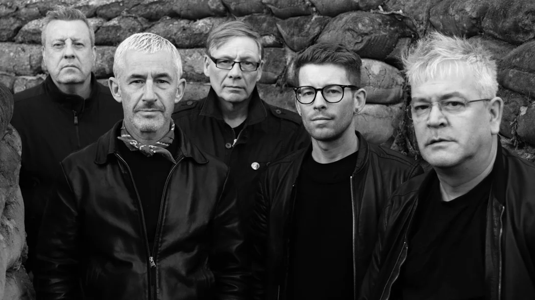 Sad Lovers & Giants και Forever Grey: Μια πολυαναμενόμενη post-punk/ darkwave συναυλία