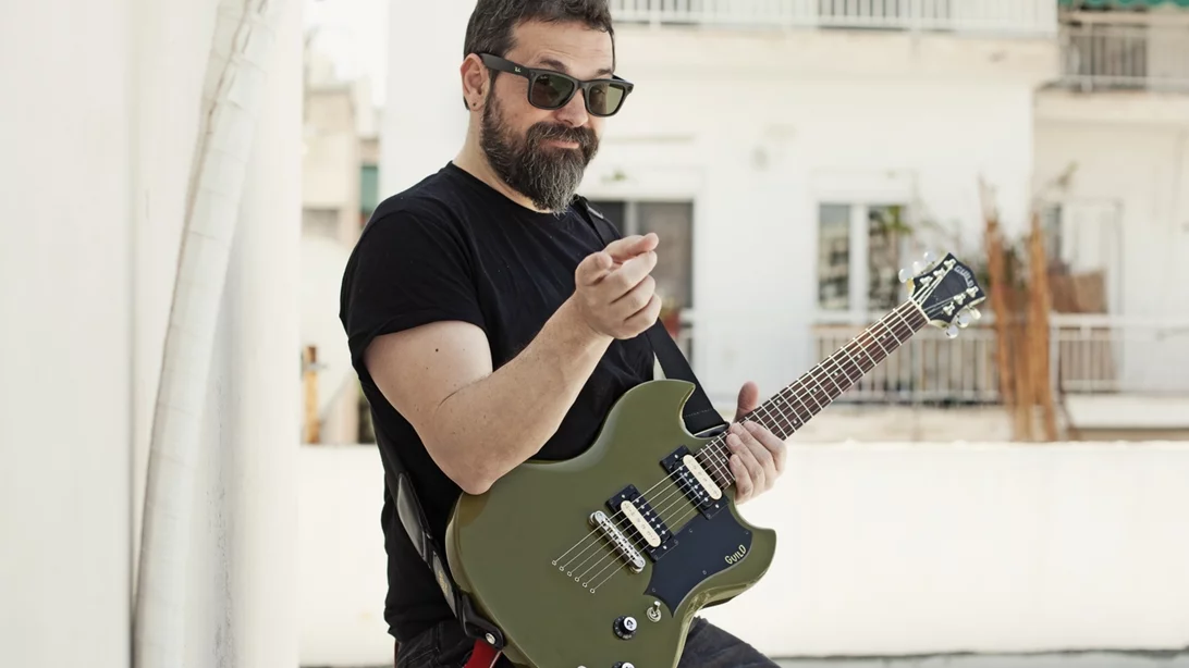 Ο Σπύρος Γραμμένος γιορτάζει (ξανά) τον Άγιο Βαλεντίνο