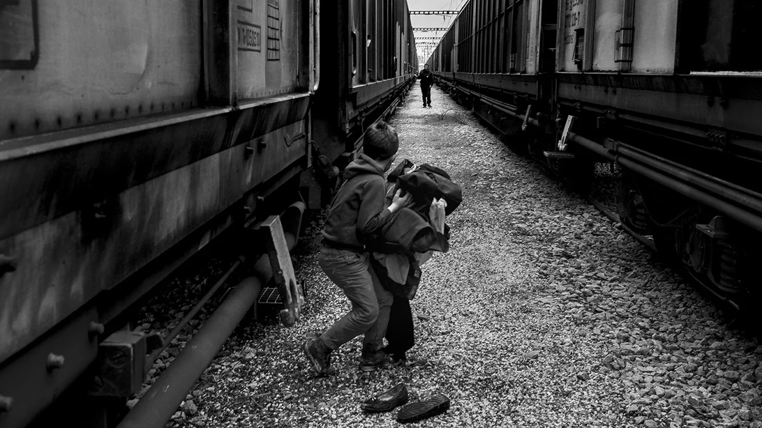 "Say Goodbye Before You Leave": Έκθεση φωτογραφίας στο ολοκαίνουργιο Beehive της Κυψέλης