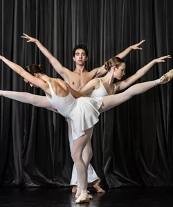 Paris Opera Junior Ballet