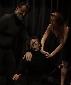 Η κωμωδία της μύγας