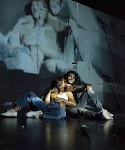 Οι σεμνότυφοι