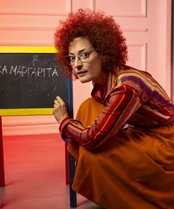 Η Κυρία Μαργαρίτα εμφανίζεται