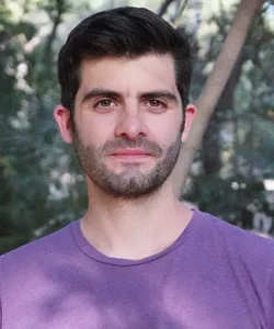 Θεατρικά αναλόγια με νέα ελληνικά έργα για εφήβους