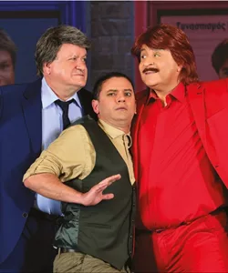 Ακυβέρνητο καράβι η πατρίδα μας
