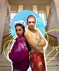 In motion: Ένα άγαλμα που το ’σκασε