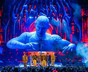 Stray Kids: The Dominate Experience