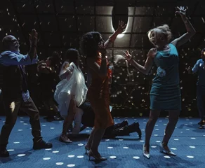 Μέχρι να σβήσουν τ' άστρα