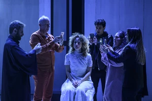 "Της Λήθης - Ρωγμές - Στο Σώμα": Η ωδή στη γυναίκα ως μία ενιαία βραδιά - εικόνα 4