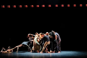 "Ο Πρωτομάστορας": Η μουσική τραγωδία του Μανώλη Καλομοίρη στο Δημοτικό Θέατρο Ολύμπια - εικόνα 1