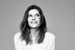 ‘Να ζει κανείς ή να αμφισβητεί;’ "Άμλετ" απευθείας από το National Theatre - εικόνα 3