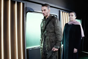 Ένα έργο για τη Μέση Ανατολή που φλέγεται ανεβαίνει στο Τρένο στο Ρουφ - εικόνα 2