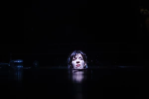 Η Νάντια Κοντογεώργη ως εκρηκτικός Ντόριαν Γκρέι στο Θέατρο Πορεία - εικόνα 2