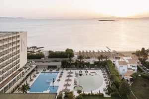 Γιατί τρώμε μαγειρίτσα: Το πιο αμφιλεγόμενο πιάτο της Ανάστασης και το τελετουργικό που κρύβει - εικόνα 3