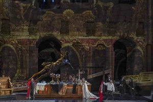 Οπερατική απόδραση στην Πράγα: "Ο μακρινός ήχος" του Σρέκερ και ο "Ιακωβίνος" του Ντβόρζακ - εικόνα 3