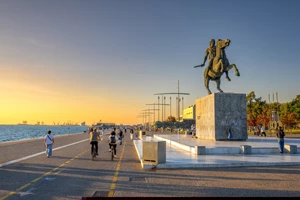 Λένε πως αυτή η πόλη είναι -ένα ακόμη- νέο Βερολίνο - εικόνα 6