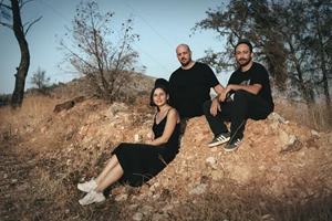 Η Lou is πιστεύει ότι η μουσική είναι μια γλώσσα που υπερβαίνει το νου - εικόνα 5