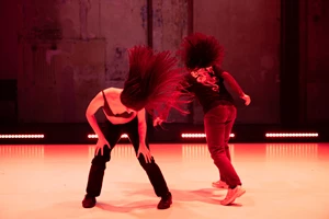 "The point of pointe / από το πραγματικό στο φανταστικό": Μια performance χορού για τη σχέση του σώματος με τη φύση - εικόνα 3