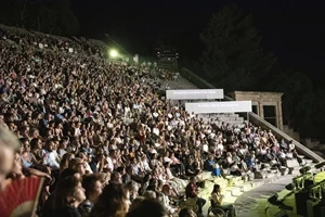 Οι πρώτοι σταθμοί της "Ηλέκτρας" του Δημήτρη Τάρλοου στην Αθήνα - εικόνα 14
