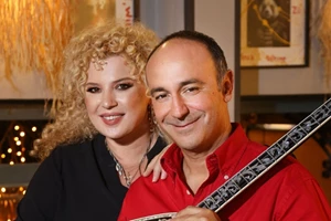 Το λαϊκό τραγούδι ξαναβρίσκει το σπίτι του για δύο Πέμπτες "Παλκογραφίας" στο Θέατρο Άλσος - εικόνα 3