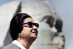 Μάρθα Φριντζήλα: "Συνηθίσαμε την ακρίβεια, τη μιζέρια, την αγένεια" - εικόνα 3