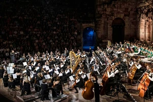 Andrea Bocelli: Λάμψη, οπερατική κλάση, αλλά και στιγμές απογοήτευσης - εικόνα 6