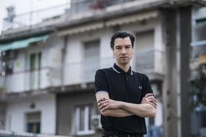 Η θεατρική ομάδα κωφών "Τρελά Χρώματα" είναι σε "Κατάσταση πολιορκίας" - εικόνα 6