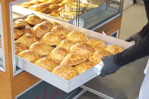 Benedict Athens: Ένα brunch-"φαινόμενο" του Βερολίνου μόλις προσγειώθηκε στην Αθήνα - εικόνα 8