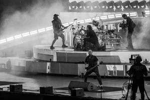 Gojira, While She Sleeps & Lacuna Coil ισοπέδωσαν την Πλατεία Νερού - εικόνα 3
