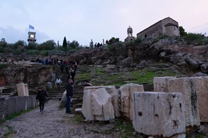 "Spe Meliore Moriendi": Ένα δημιουργικό πάντρεμα εικαστικών, περφόρμανς και μουσικής - εικόνα 3