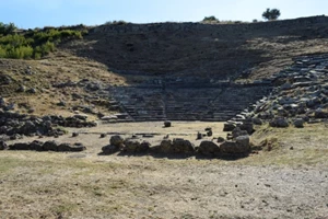 Δωρεάν στο Μέγαρο Μουσικής: Διάλεξη για το Ρωμαϊκό Θέατρο της Αρχαίας Μήλου - εικόνα 2