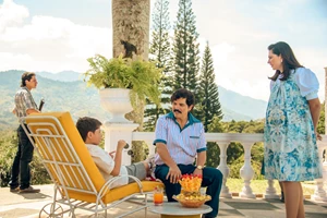 Όλοι μιλάνε για τη νέα horror σειρά του Netflix. Αξίζει να τη δεις; - εικόνα 4