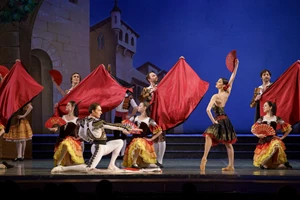 Μια ξεχωριστή βραδιά χορού στο Ηρώδειο αφιερωμένη στον Ρούντολφ Νουρέγιεφ - εικόνα 4