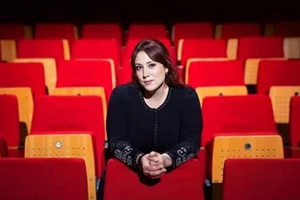 Το "Μαγικό Καραβάνι" ταξιδεύει στα ανοιχτά θέατρα με την "Πεντάμορφη και το Τέρας" - εικόνα 3