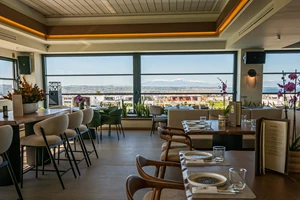 10 Urban Roof: Η πιο δροσερή όαση πάνω από την Αθήνα - εικόνα 7