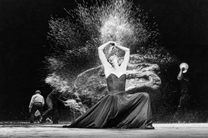 Red Bull Dance Your Style: Οι 16 καλύτεροι street dancers στην Ελλάδα σε εκρηκτικά 1v1 battles - εικόνα 1