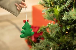 Αυτή την Κυριακή, Αγιοβασίληδες κυνηγούν τα Χριστούγεννα στο κέντρο της Αθήνας - εικόνα 1