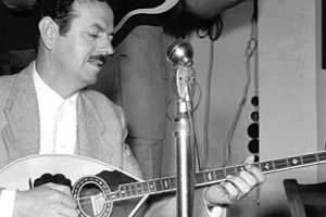 Σε άλλα νέα, αυτή την εβδομάδα γίνεται στην Αθήνα το Διεθνές Φεστιβάλ Ζεϊμπέκικου - εικόνα 2