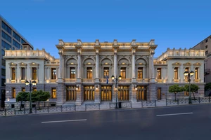 Εθνικό Θέατρο: Τσέχοφ, Ίψεν αλλά και τα έργα που αναζητούν ηθοποιούς για τη νέα σεζόν 2025-26 - εικόνα 2