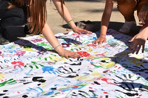 Βουτιές στην τέχνη: Ένα καλοκαιρινό camp για παιδιά 6-12 ετών - εικόνα 4
