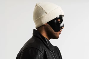 Ο A$AP Rocky "επιστρατεύει" τη Winona Ryder στο νέο του βιντεοκλίπ και το αποτέλεσμα είναι υπέροχο - εικόνα 3