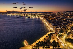 Hotels we Love: Στο "OΝ Residence" ζεις τη Θεσσαλονίκη σα νουάρ μυθιστόρημα - εικόνα 11