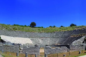 ΥΠΠΟ: Επεμβάσεις στερέωσης στο "Μικρό Ανάκτορο" της Κνωσού - εικόνα 3