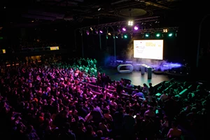 Αντίστροφη μέτρηση για το Athens Comedy Festival 2024 | To μεγαλύτερο φεστιβάλ κωμωδίας επιστρέφει σε 2 εβδομάδες με πάνω από 30 παραστάσεις και 80 κωμικούς και guests - εικόνα 7