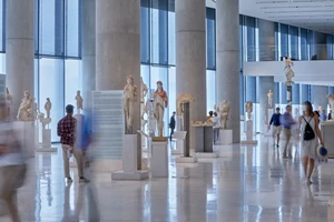 Μαρία Κολιοπούλου: "Το 'Latent' αναζητά την ορατότητα σε μια πόλη που κλείνει τον δρόμο στους ανάπηρους" - εικόνα 6