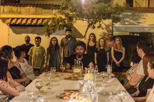 Γιολάντα Μαρκοπούλου: "Το γεγονός ότι υπάρχει η δυνατότητα να ανοίξουν τα σύνορα μέσα από την τέχνη είναι πάρα πολύ ωραίο" - εικόνα 6